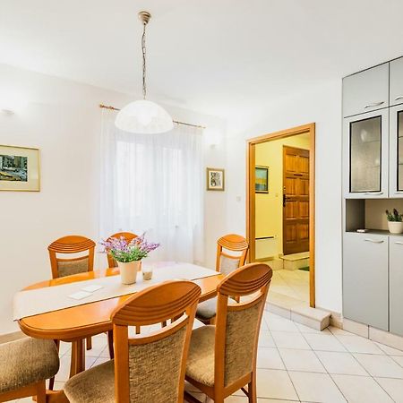 Apartment Kala Спліт Екстер'єр фото