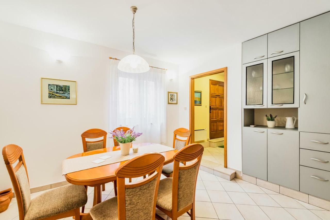Apartment Kala Спліт Екстер'єр фото