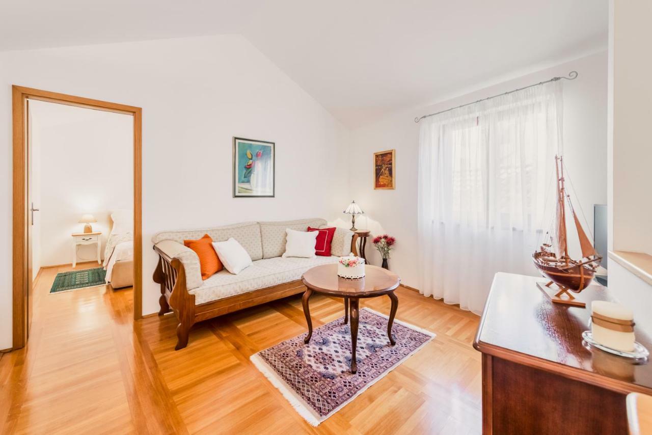 Apartment Kala Спліт Екстер'єр фото