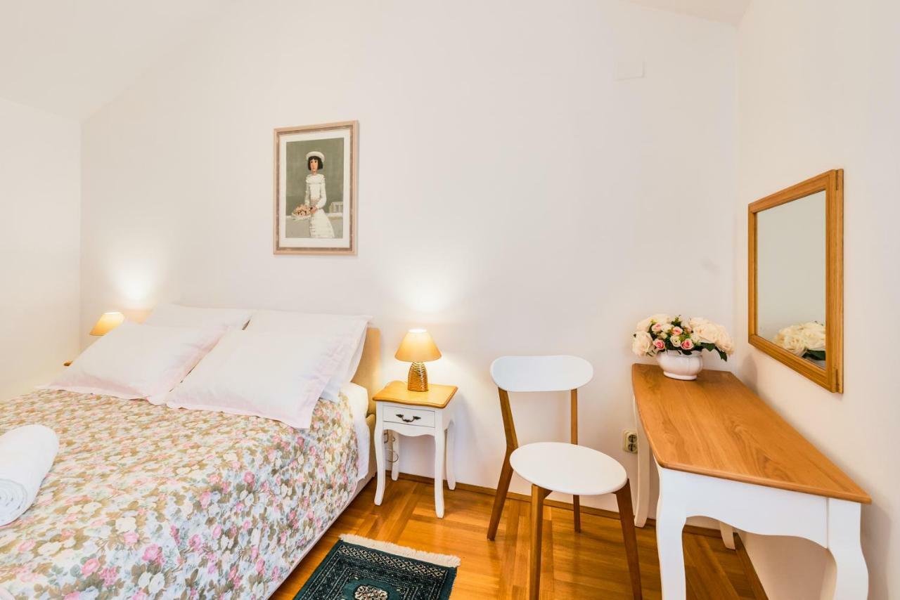 Apartment Kala Спліт Екстер'єр фото