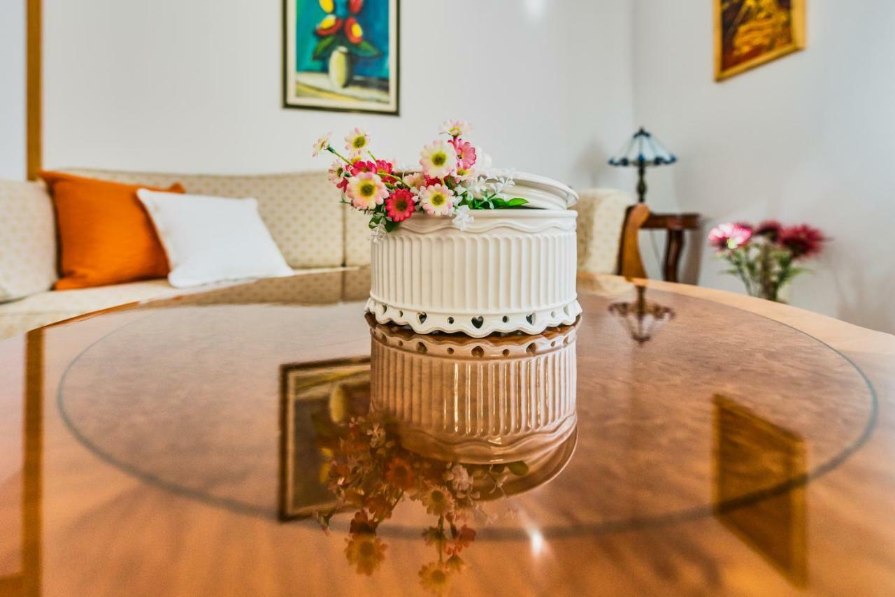 Apartment Kala Спліт Екстер'єр фото